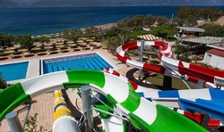 Calma Waterpark – Ένας υδάτινος παράδεισος σας περιμένει!! Στο Δρέπανο