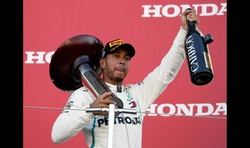 F1: «Αγκάλιασε» τον τίτλο ο Χάμιλτον
