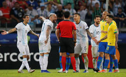 Σκάνδαλο στο Copa America; Η Αργεντινή καταγγέλλει VAR, διαιτησία και… Μπολσονάρο!