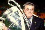Ο κορωνοϊός βύθισε… στο πένθος την Rεάλ Μαδρίτης. «Έφυγε» σε ηλικία 76 ετών ο παλιός πρόεδρος της ομάδας, Λορένζο Σανθ.