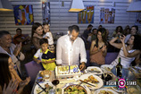 Τα γενέθλια του Καλλέργη . Τα πρόσωπα , οι καλεσμένοι και η τούρτα σε μια υπέροχη βραδιά – φωτογραφίες